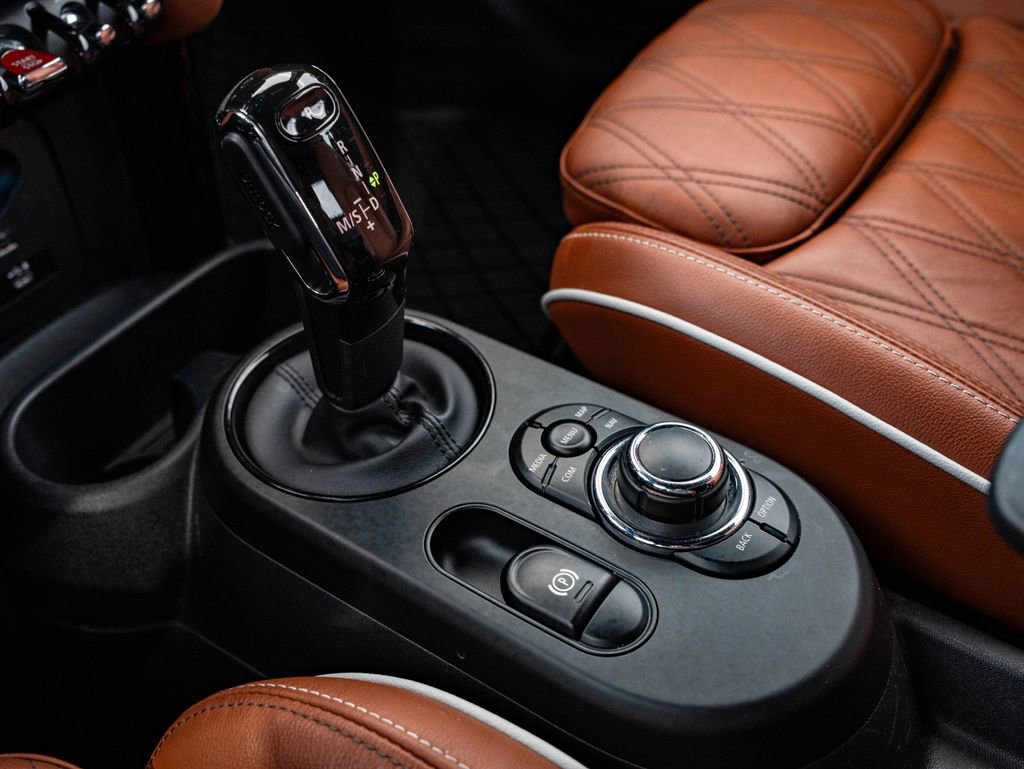 Used 2022 MINI Cooper S w/ Driver Assistance Package FWD image 42