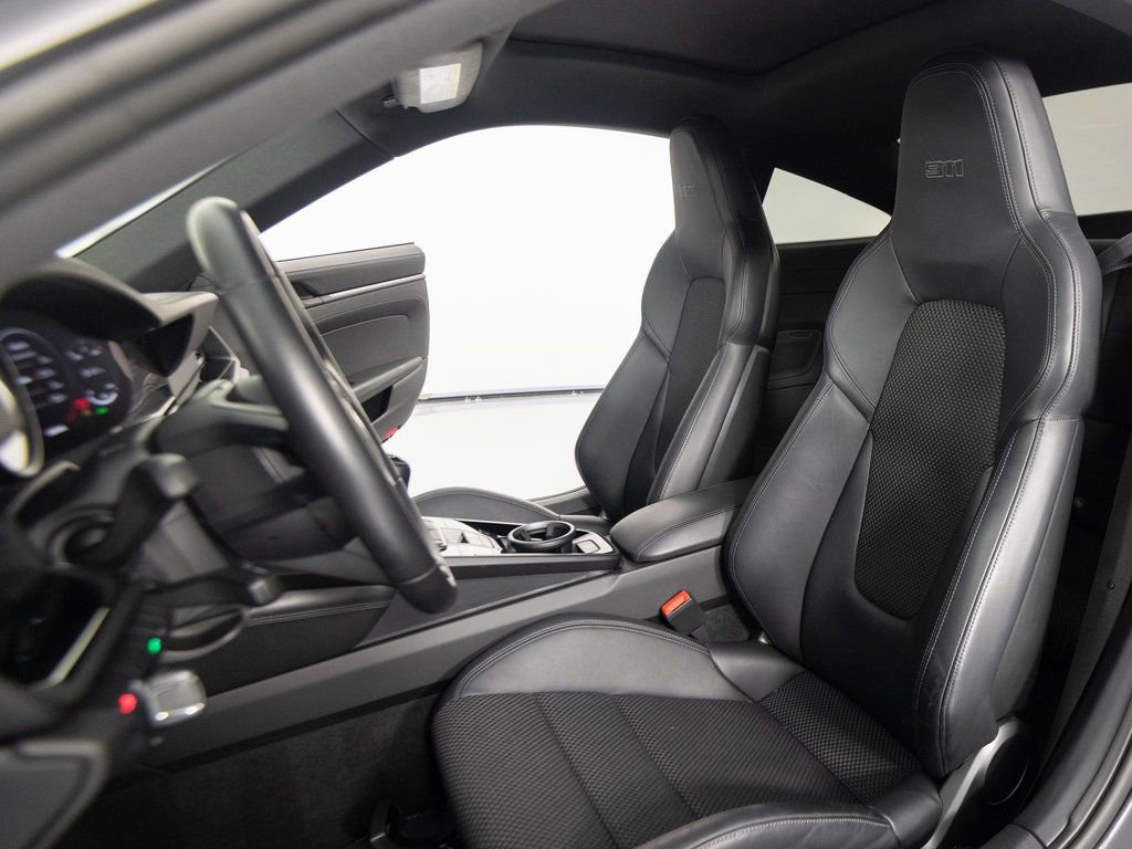 Certified 2024 Porsche 911 Carrera T image 5