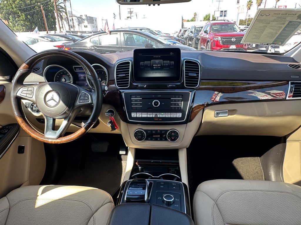 Used 2017 Mercedes-Benz GLS 550 4MATIC image 20