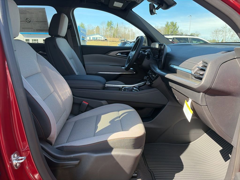 New 2026 Chevrolet Traverse LT w/ Midnight/Sport Edition image 33