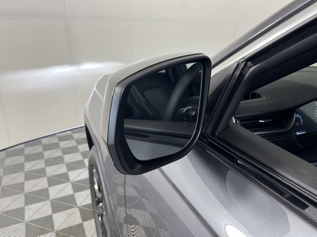 Used 2025 Jeep Grand Cherokee L Laredo image 14