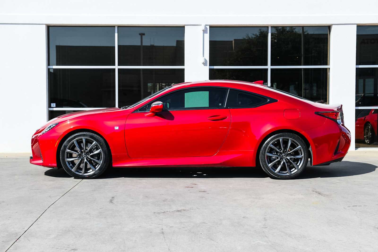 Used 2019 Lexus RC 350 F Sport w/ Accessory Package RWD image 18