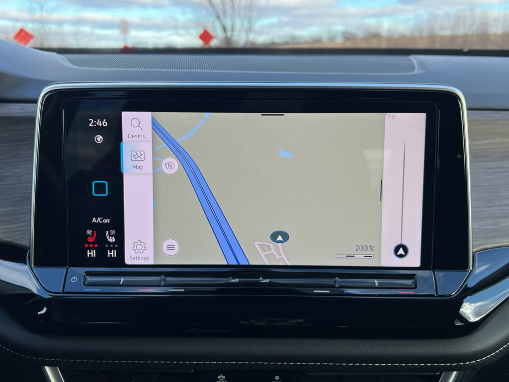 Used 2024 Volkswagen Atlas SEL Premium R-Line image 24