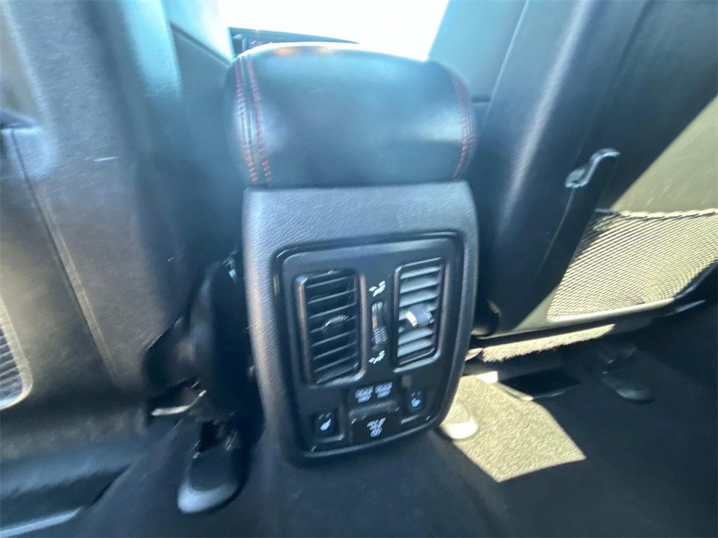 Used 2023 Dodge Durango R/T image 17