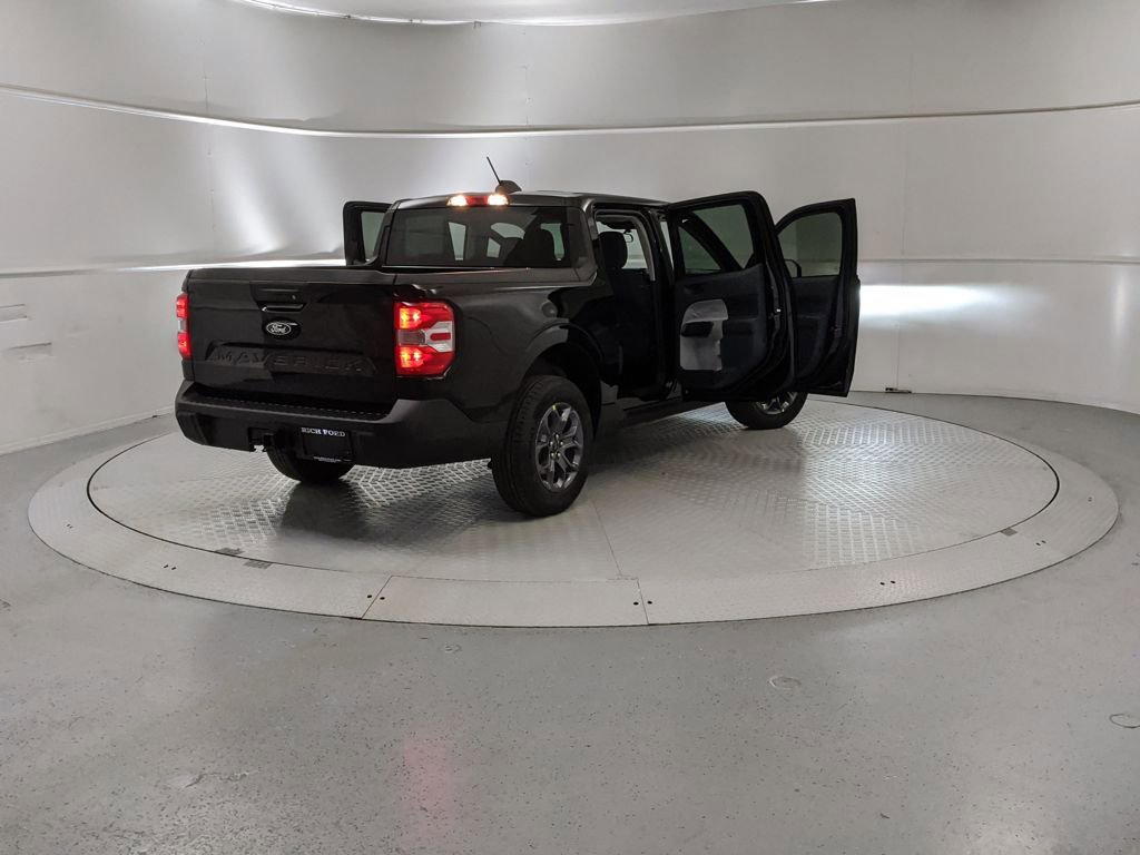 New 2026 Ford Maverick XLT image 9