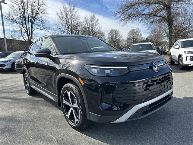 New 2026 Volkswagen Tiguan SE image 7