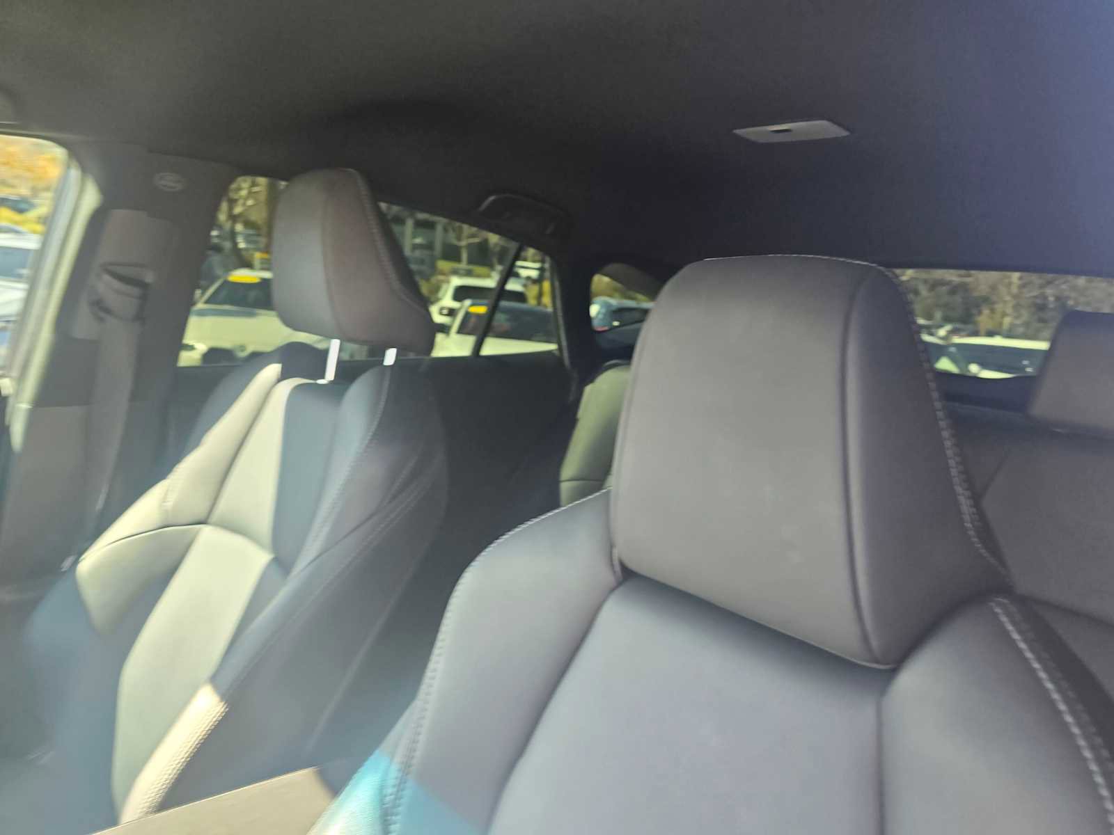 Used 2023 Toyota Venza Nightshade image 25