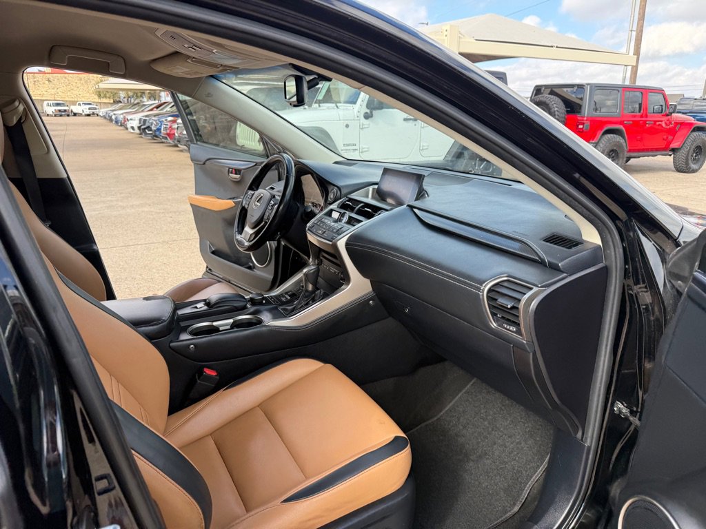 Used 2015 Lexus NX 200t FWD image 14