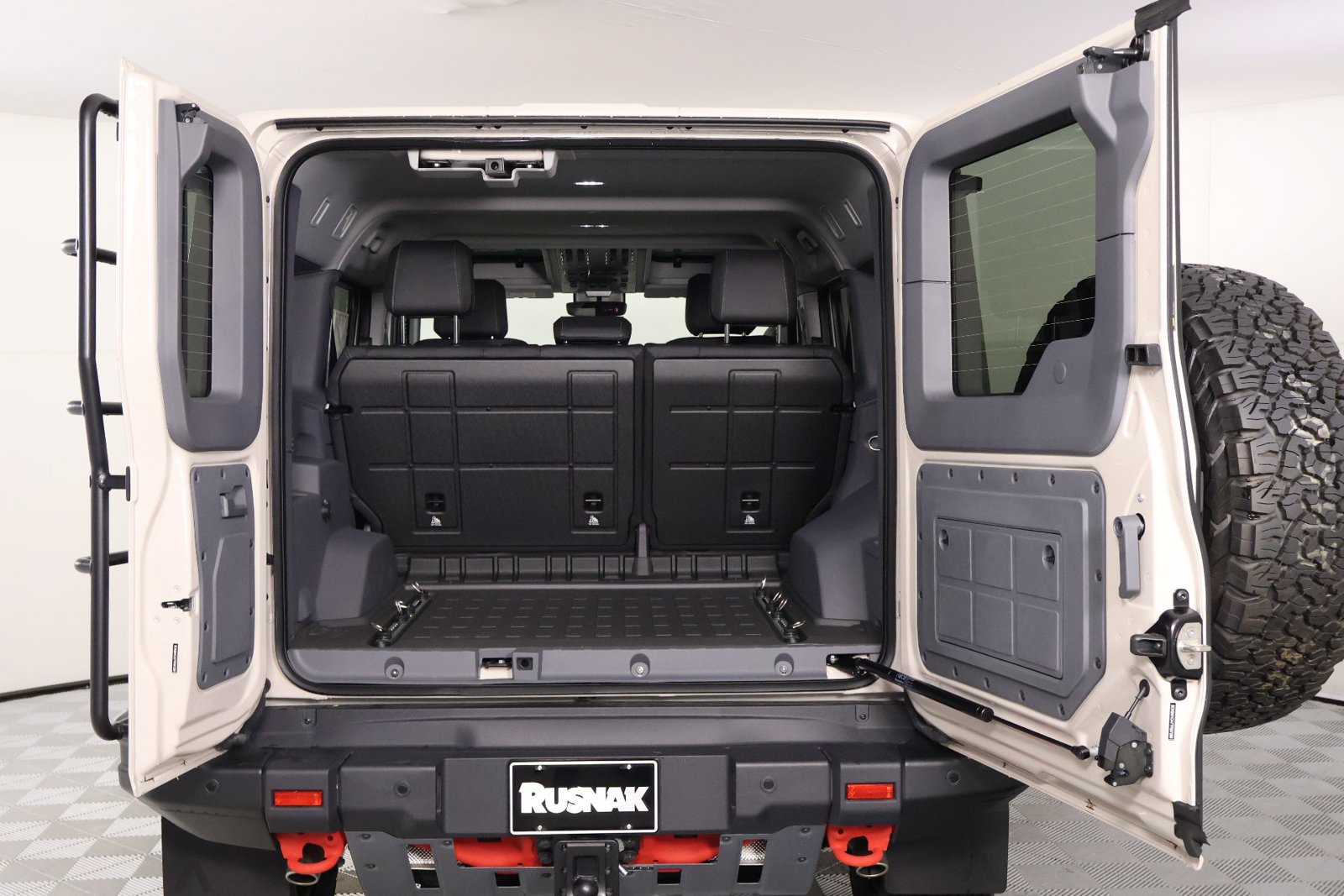 New 2026 INEOS Grenadier Station Wagon AWD/4WD image 21