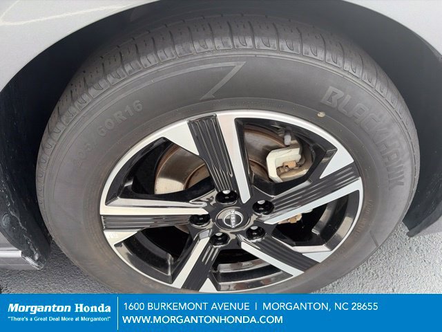 Used 2024 Nissan Sentra SV FWD image 10