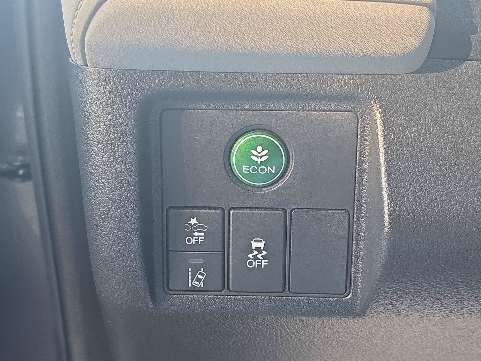 Used 2019 Honda HR-V Touring image 15