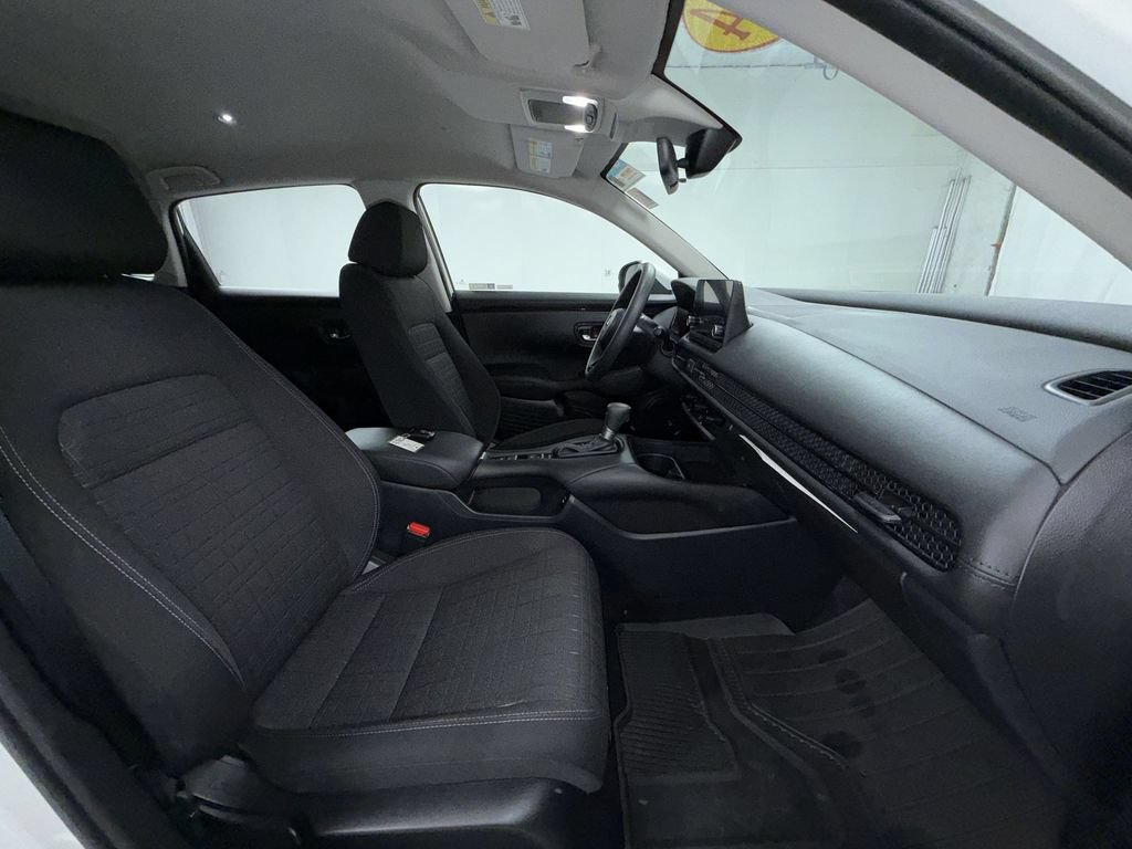 Used 2024 Honda HR-V LX image 18