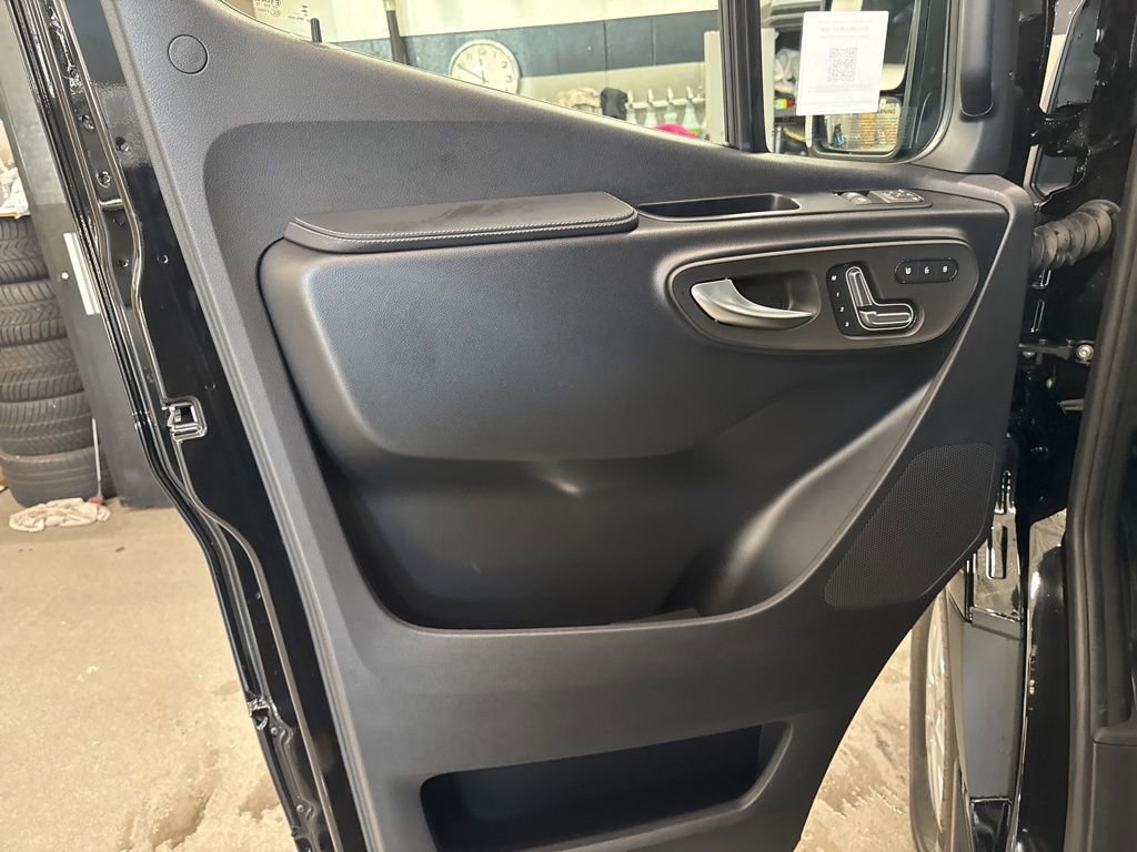 New 2026 Mercedes-Benz Sprinter 2500 image 23