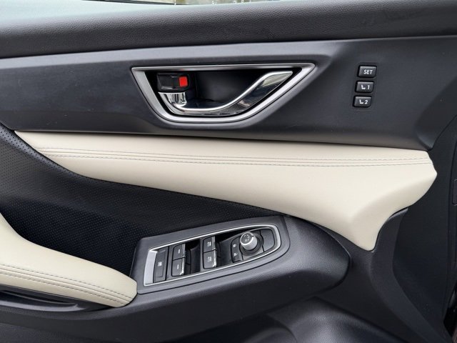 Used 2021 Subaru Ascent Limited w/ Technology Package image 16