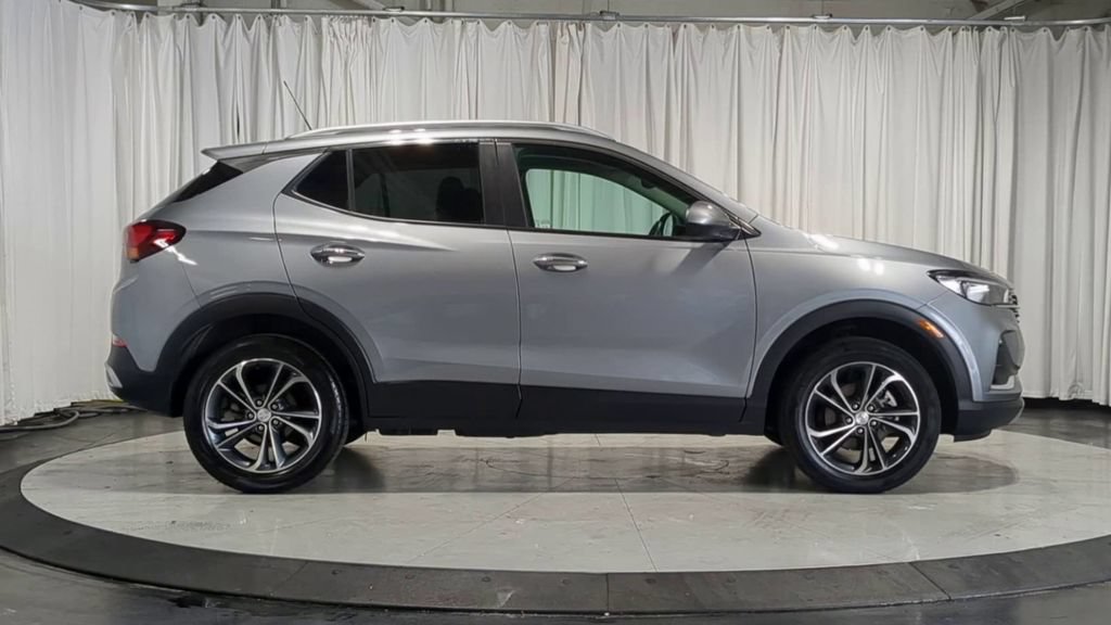 Used 2023 Buick Encore GX Select w/ Safety Package II AWD/4WD image 11