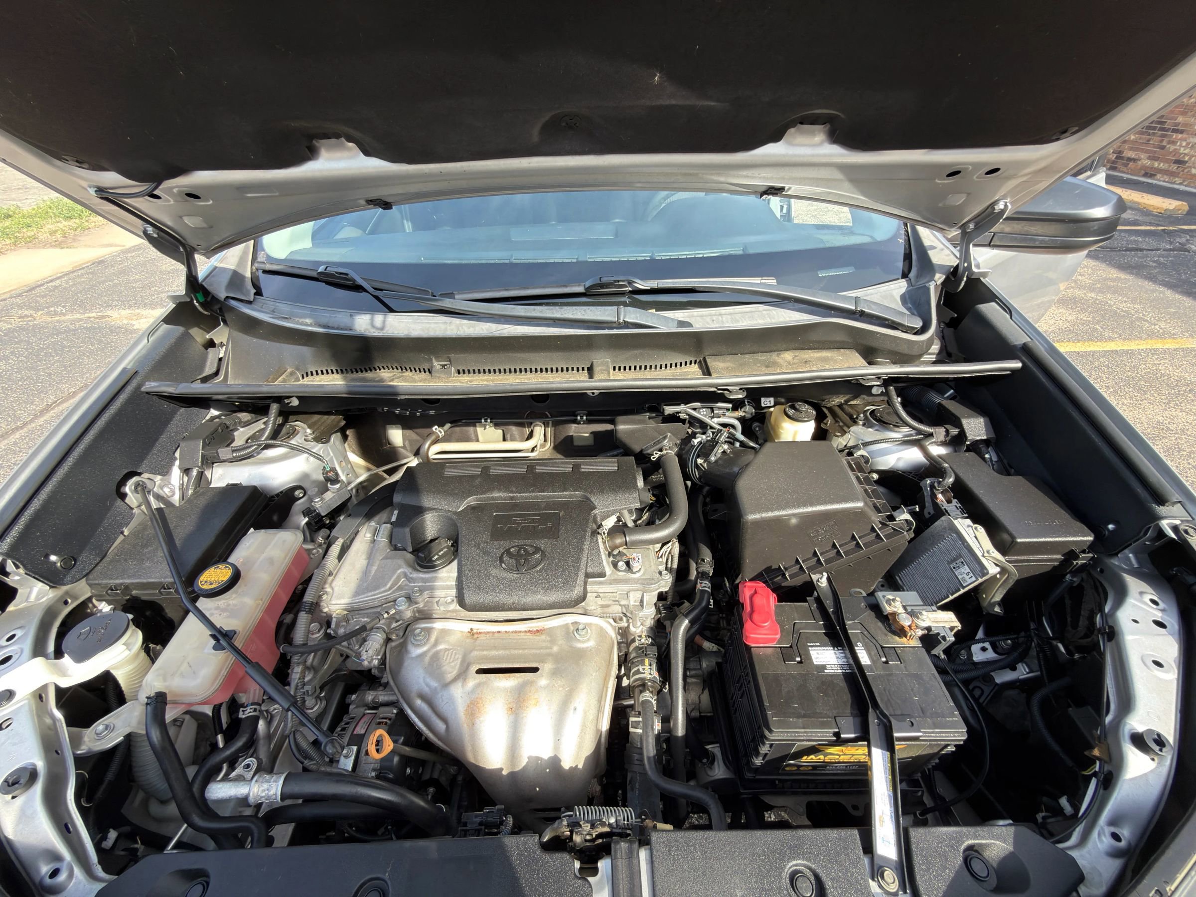 Used 2017 Toyota RAV4 LE w/ All Weather Liner Package image 28