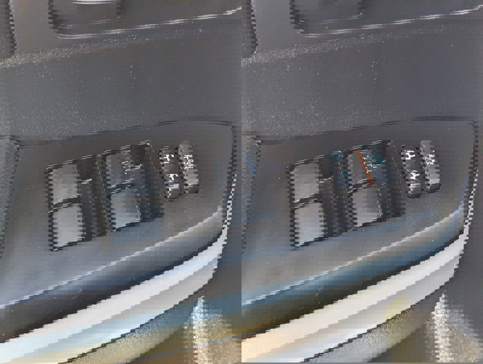 Used 2018 Toyota Tundra SR5 w/ SR5 Upgrade Package RWD image 24