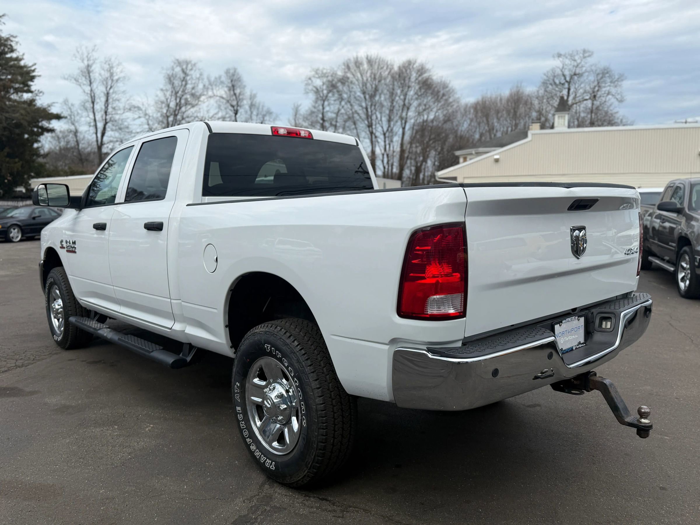 Used 2018 RAM 2500 Tradesman w/ Chrome Appearance Group image 8