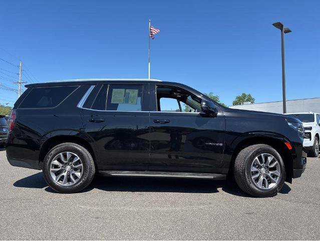 Used 2022 Chevrolet Tahoe LT w/ Luxury Package AWD/4WD image 5