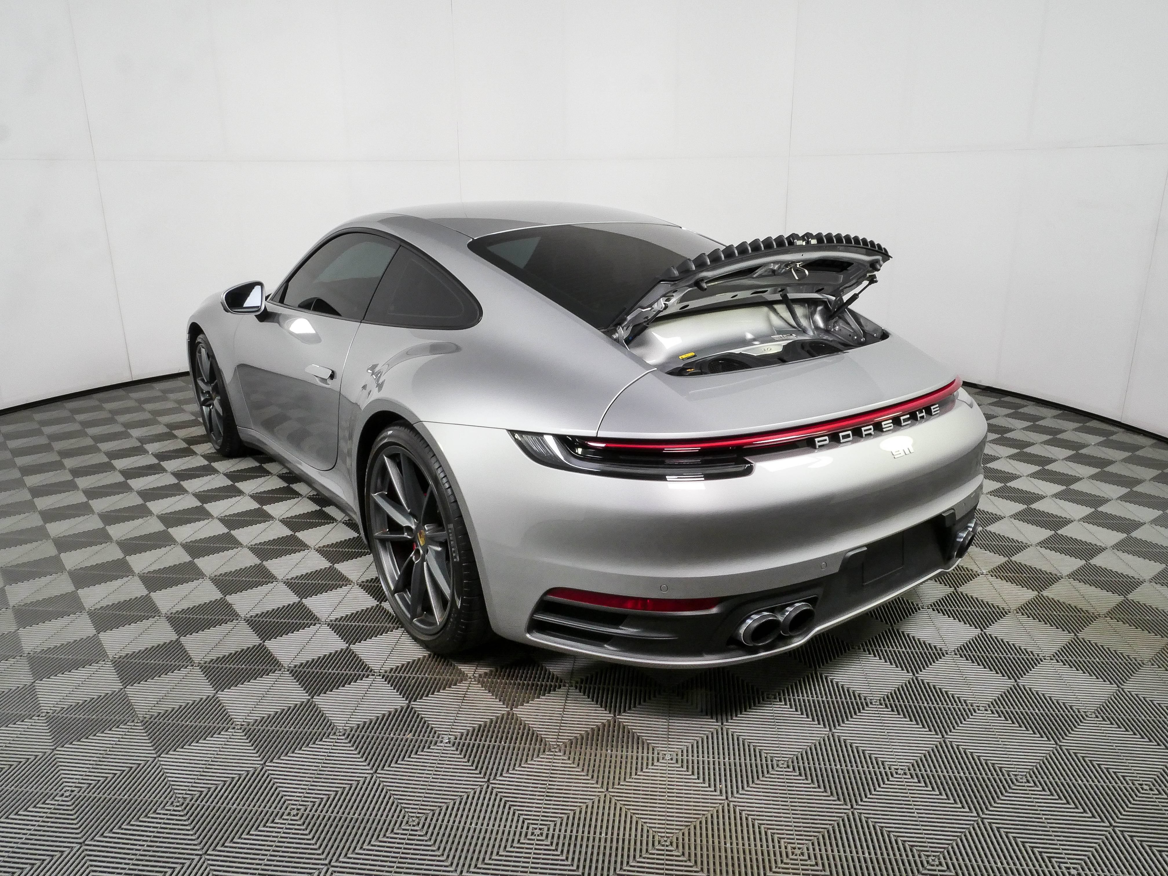 Certified 2022 Porsche 911 Carrera RWD image 30