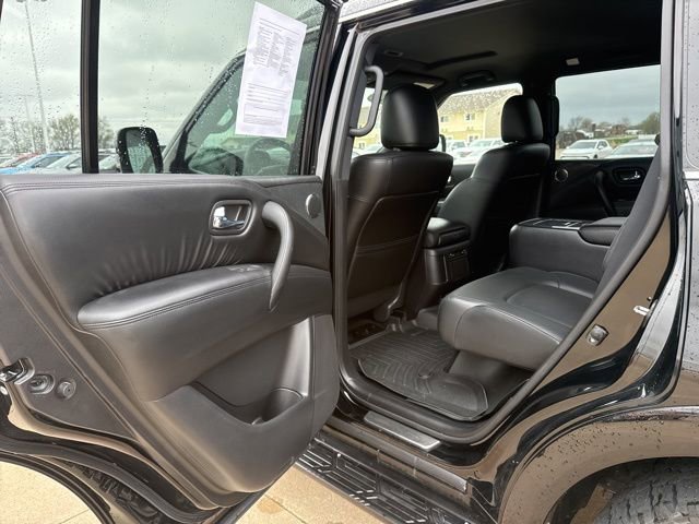 Used 2023 Nissan Armada SL w/ Midnight Edition Package image 37