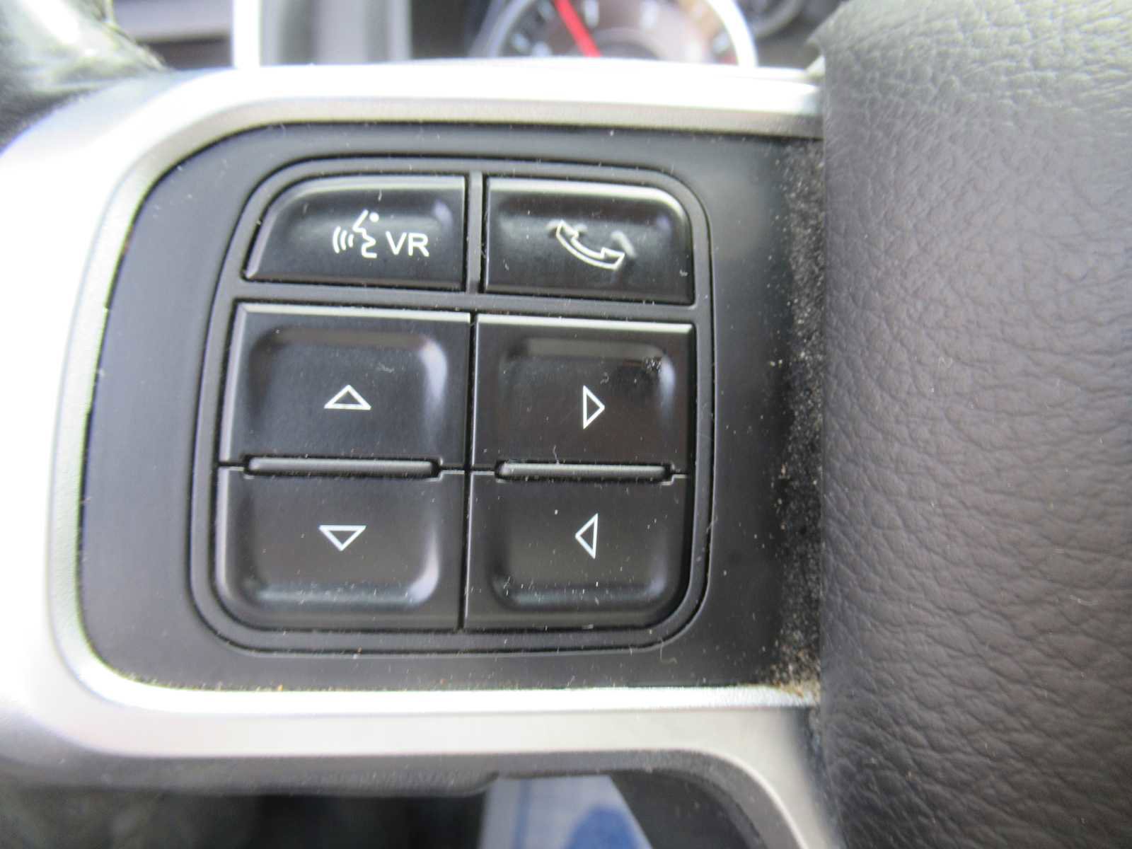 Used 2019 RAM 2500 Big Horn w/ Black Appearance Package image 28