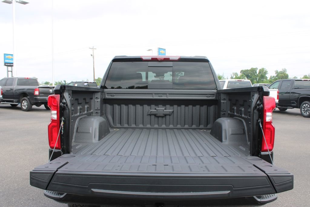New 2026 Chevrolet Silverado 1500 ZR2 AWD/4WD image 16