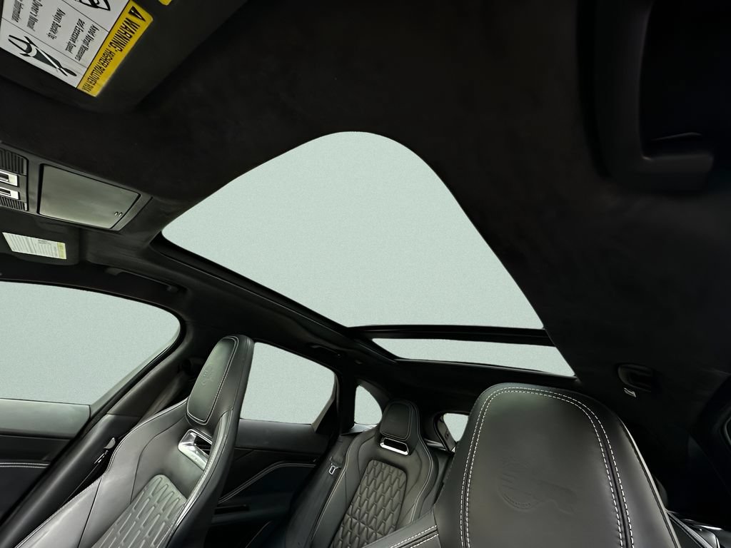 Used 2020 Jaguar F-PACE SVR AWD/4WD image 22