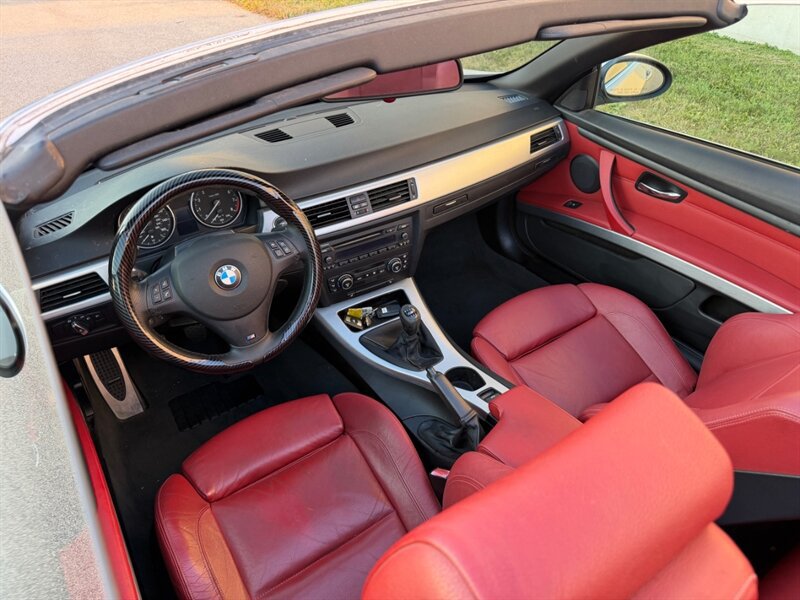 Used 2009 BMW 328i Convertible RWD image 13