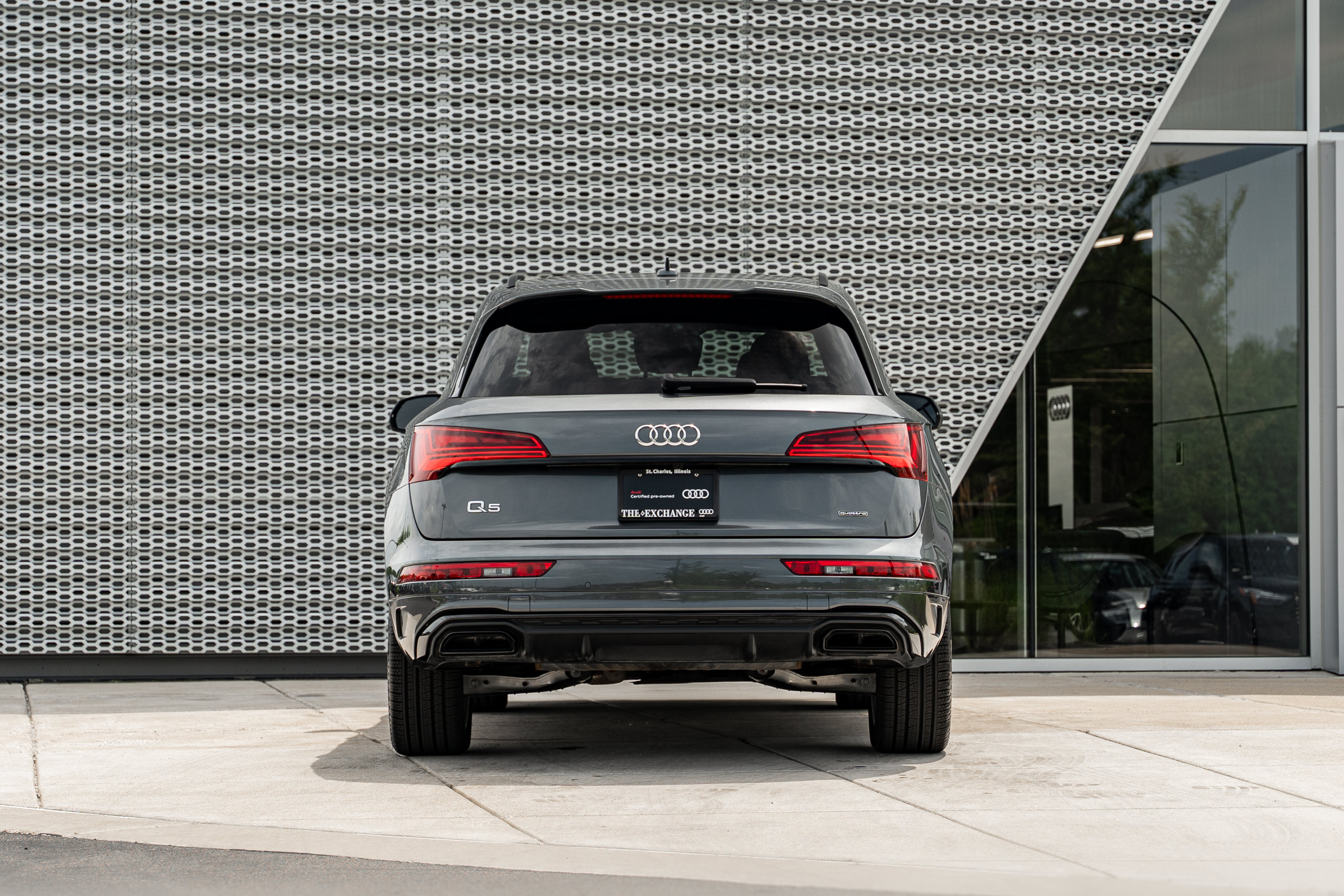 Certified 2025 Audi Q5 2.0T Premium w/ Convenience Plus Package AWD/4WD image 26
