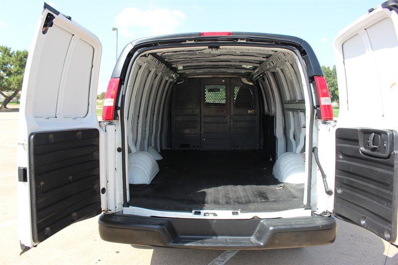 Used 2021 Chevrolet Express 2500 Extended w/ Driver Convenience Package RWD image 8