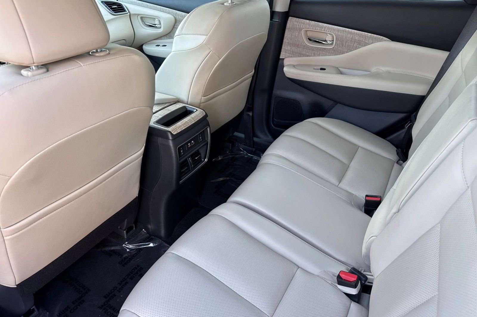 Used 2024 Nissan Murano SL image 12