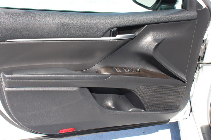 Certified 2023 Toyota Camry SE w/ Convenience Package image 10