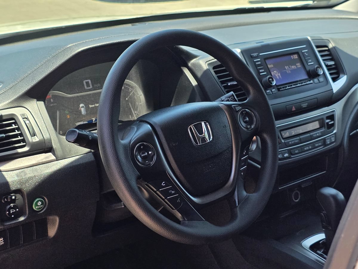 Used 2018 Honda Pilot LX image 19