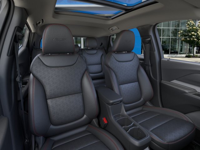 New 2027 Chevrolet Bolt RS w/ Super Cruise Package FWD image 16
