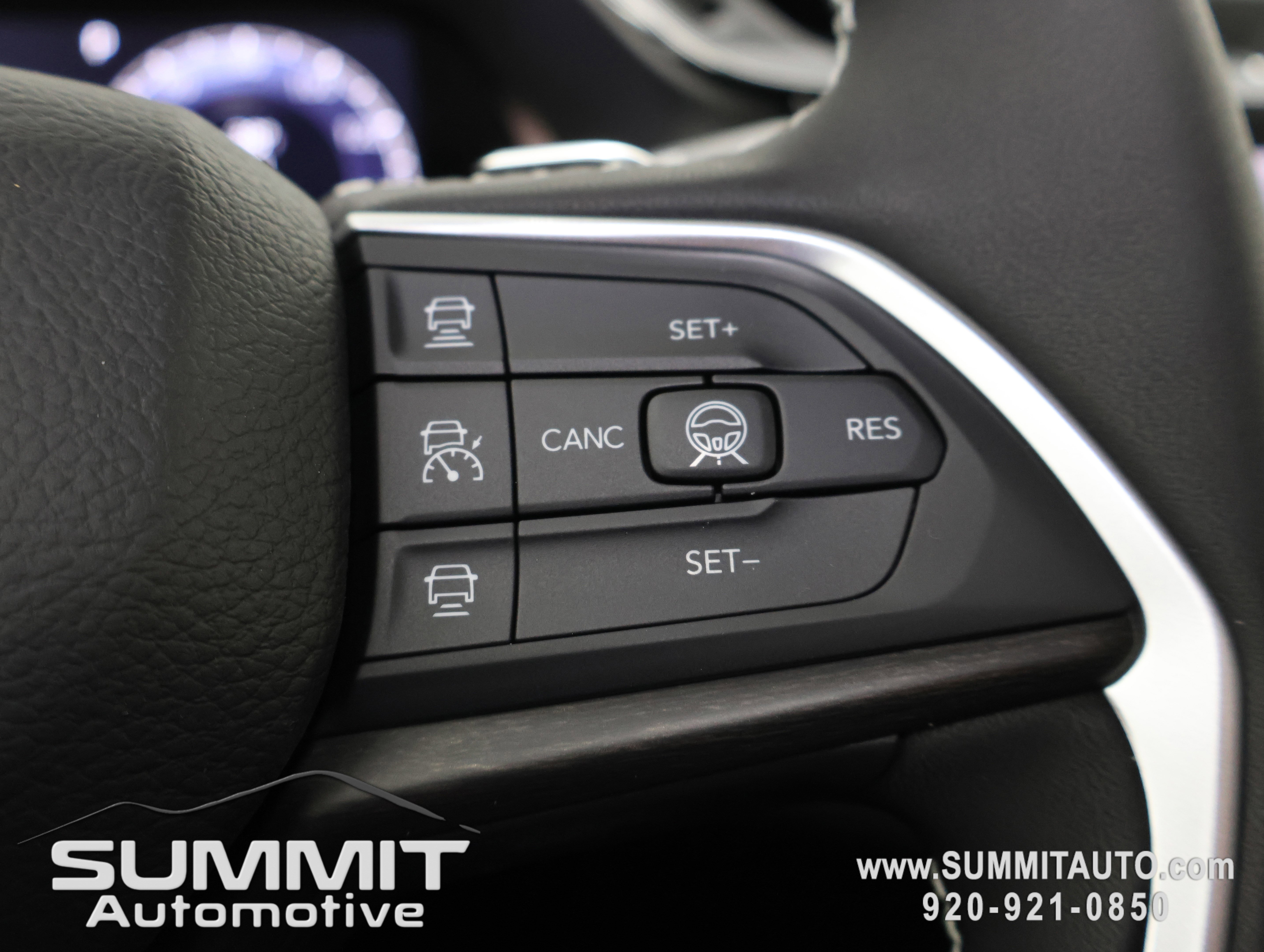 New 2026 Jeep Grand Cherokee L Laredo Altitude image 14