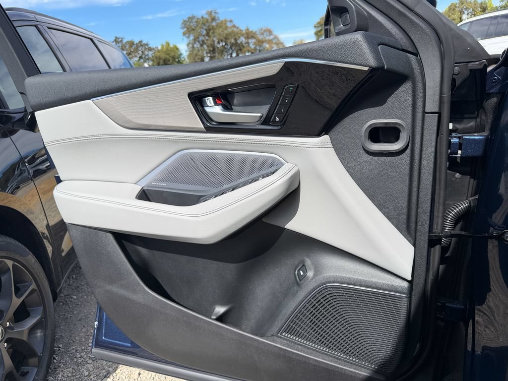New 2026 Acura MDX w/ Advance Package AWD/4WD image 13