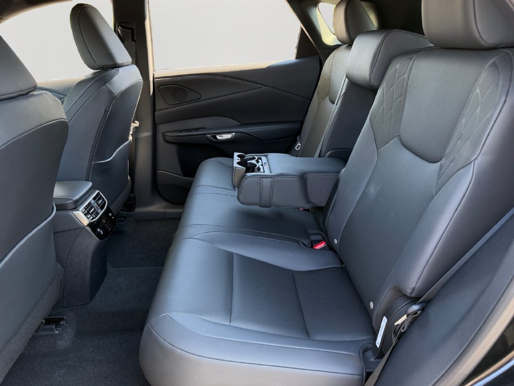 New 2026 Lexus RX 350h w/ Accessory Package (Z1) AWD/4WD image 8