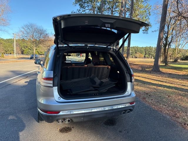 Certified 2022 Lincoln Aviator Reserve w/ Equipment Group 201A image 18