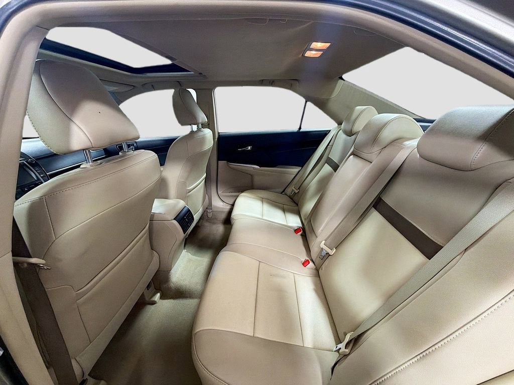 Used 2014 Toyota Camry XLE FWD image 26