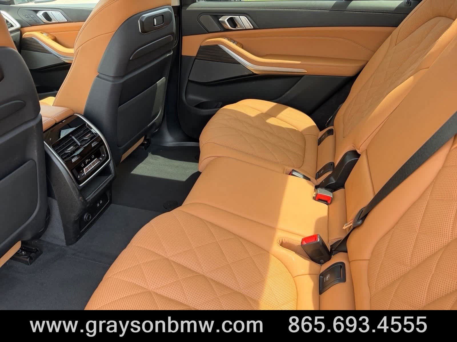 Used 2026 BMW X7 xDrive40i AWD/4WD image 14