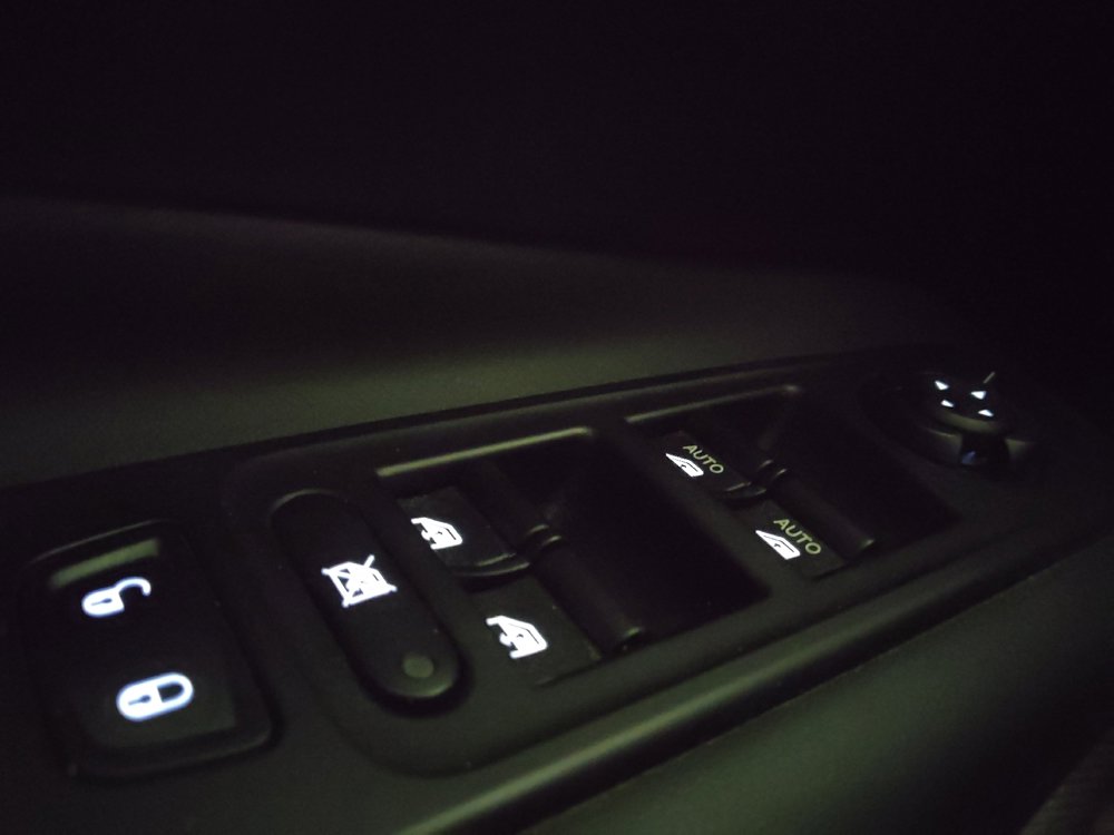 Used 2023 Jeep Renegade Latitude image 27