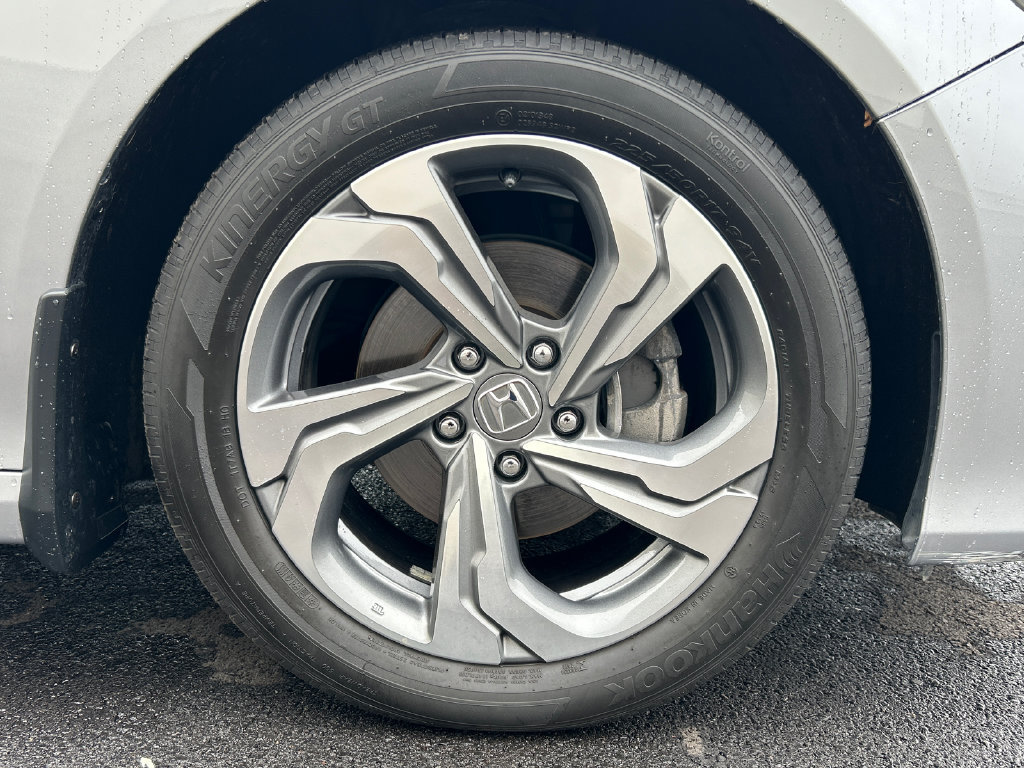 Used 2019 Honda Accord EX image 34