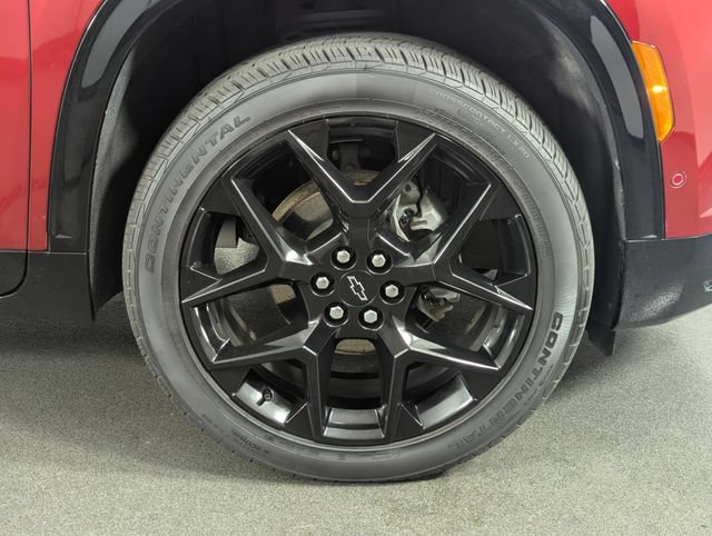 Used 2024 Chevrolet Traverse RS AWD/4WD image 12