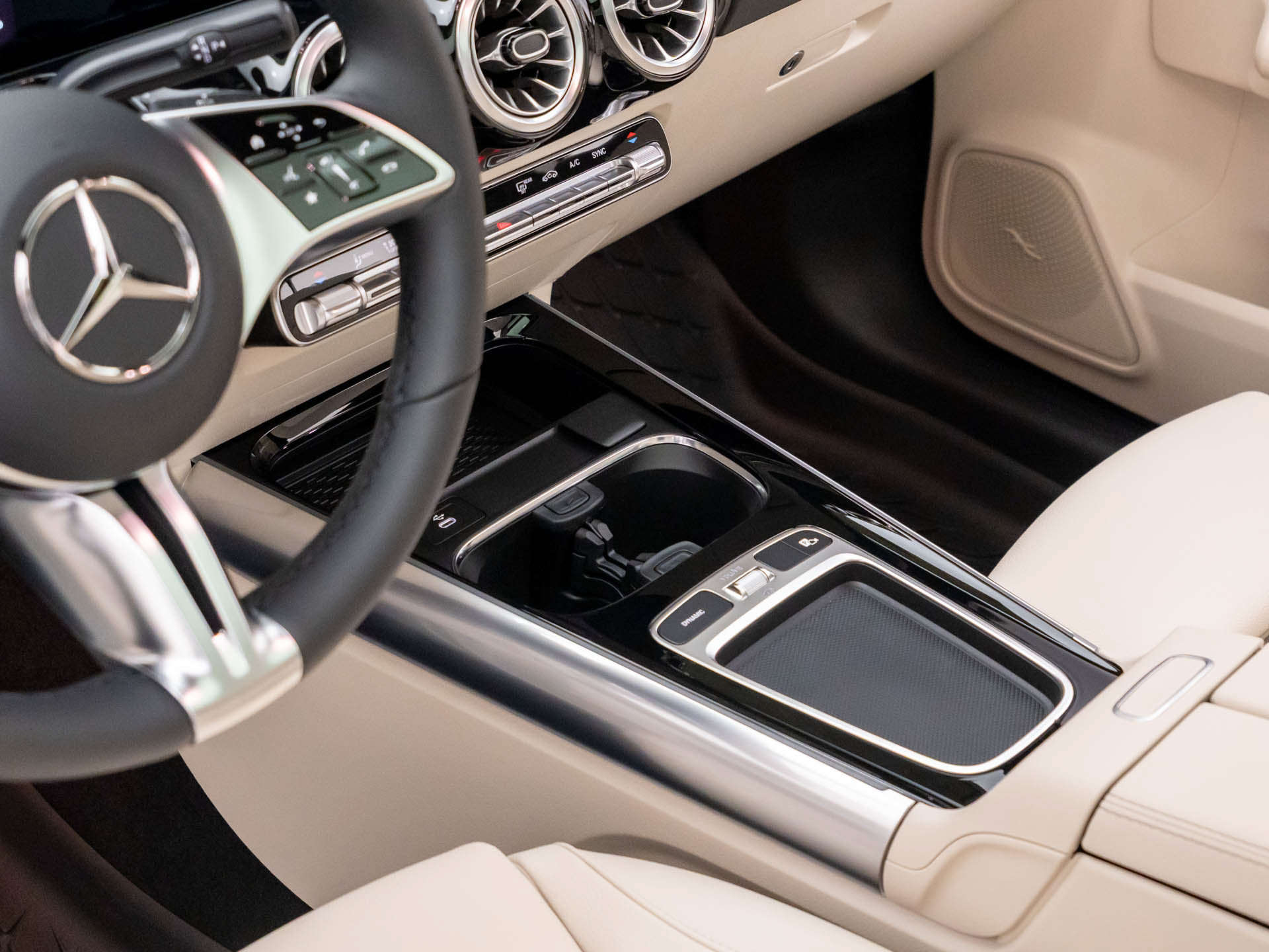 New 2026 Mercedes-Benz GLA 250 4MATIC image 12