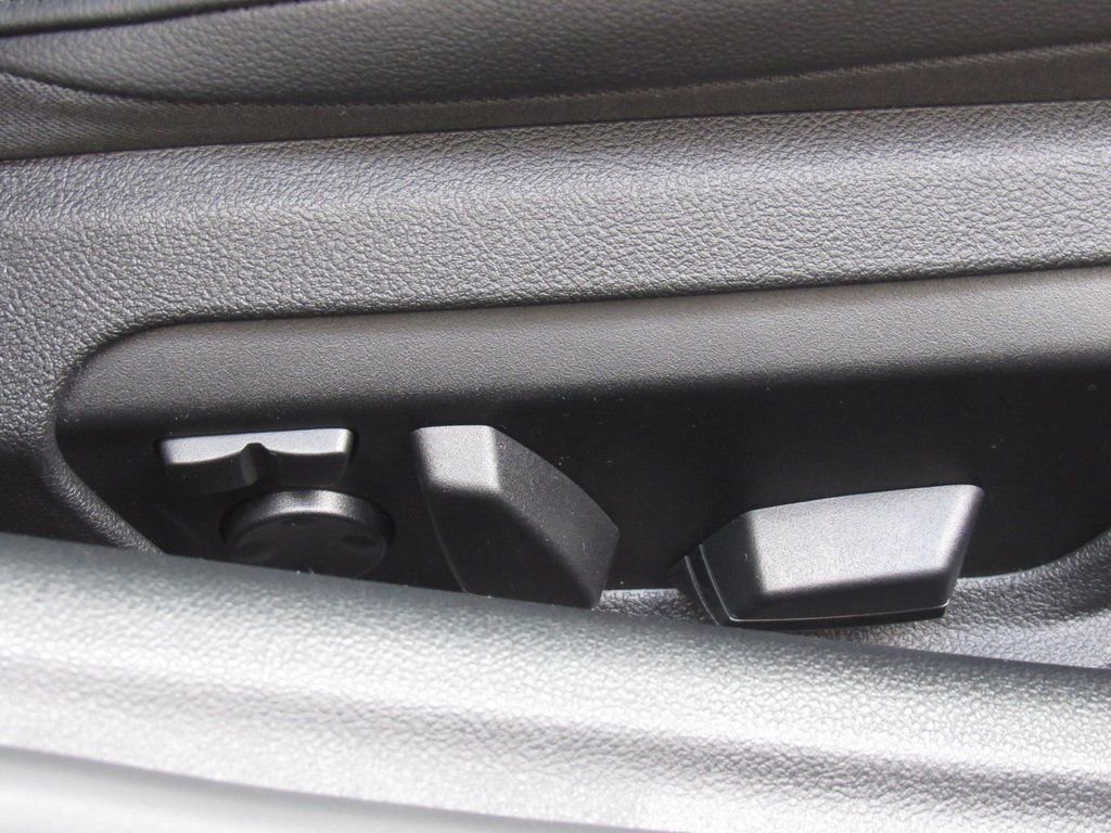 Certified 2026 Toyota Supra Premium w/ Driver Assist Package image 19