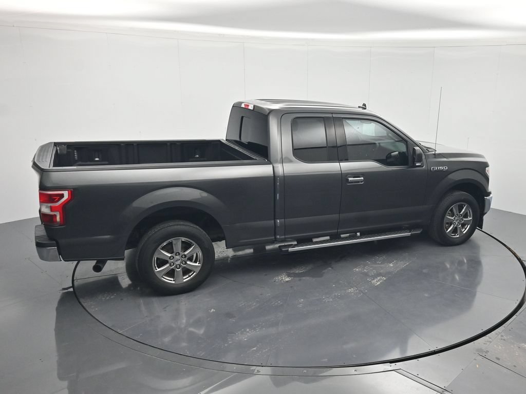 Used 2018 Ford F150 XLT w/ Equipment Group 302A Luxury RWD image 32