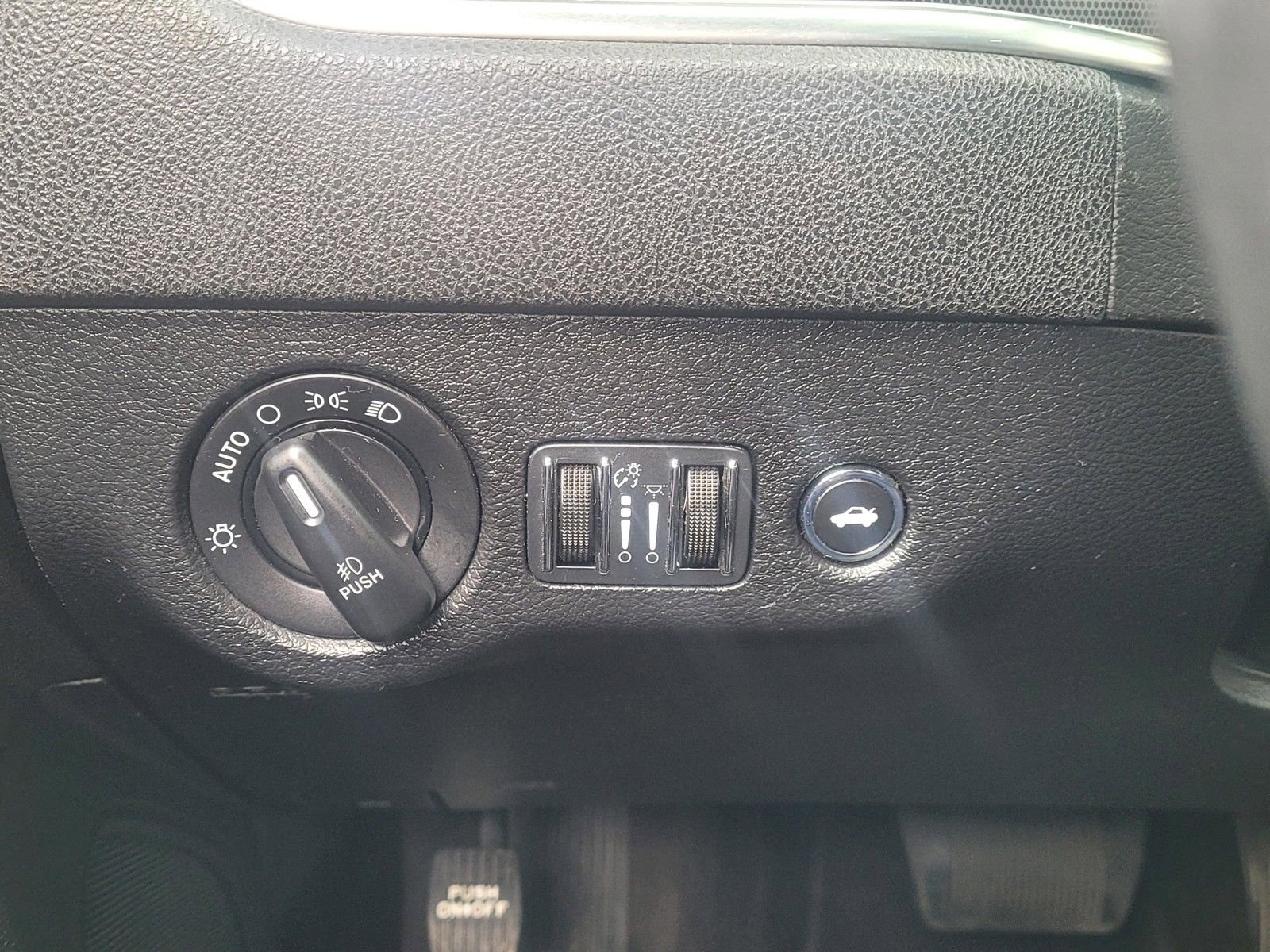 Used 2016 Dodge Charger SXT w/ Rallye Group image 27