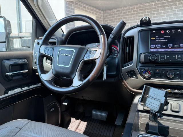 Used 2016 GMC Sierra 3500 Denali w/ Duramax Plus Package AWD/4WD image 29