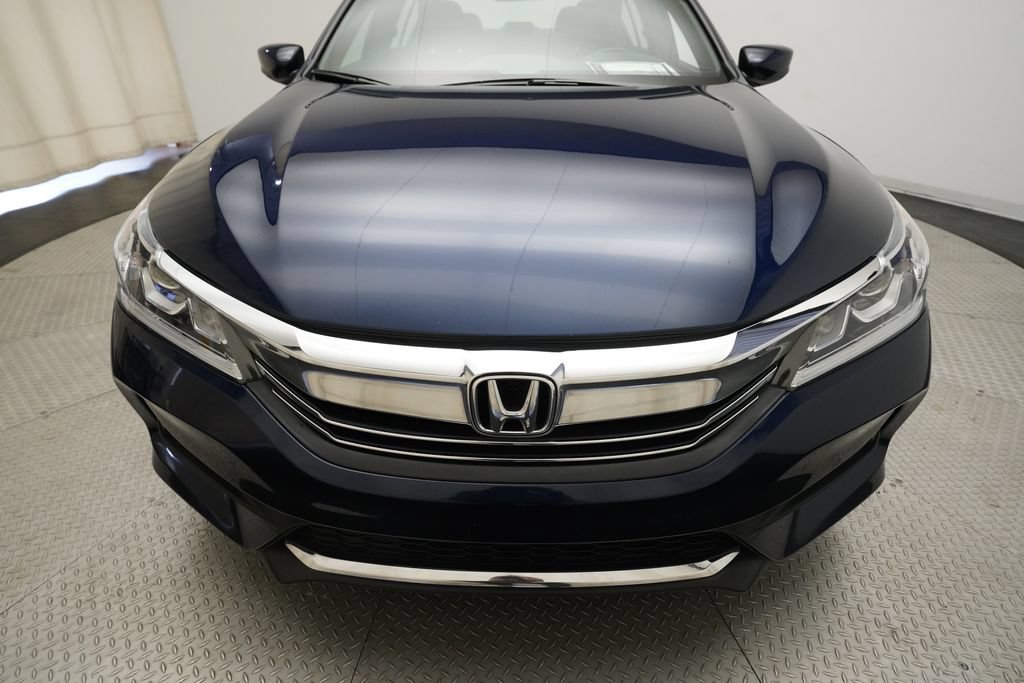 Used 2017 Honda Accord Sport Special Edition image 21